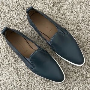 Everlane Street Shoe - Size 8 - Grey